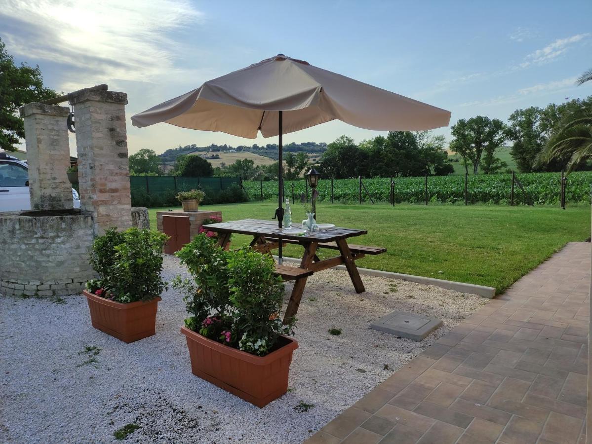 Casa Montefiore 13 Iris Lt Nella Tranquilla Campagna Marchigiana อังโกนา ภายนอก รูปภาพ