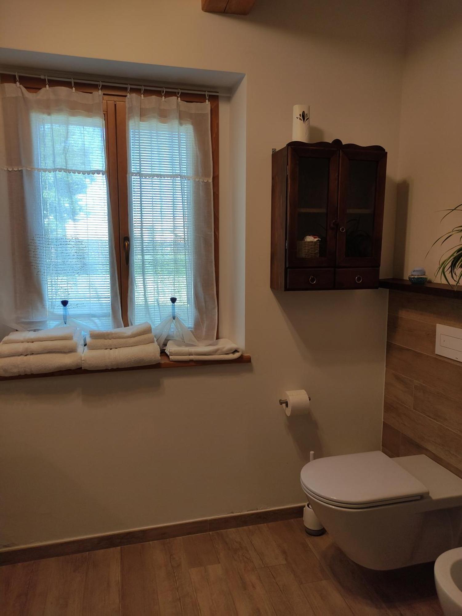 Casa Montefiore 13 Iris Lt Nella Tranquilla Campagna Marchigiana อังโกนา ภายนอก รูปภาพ